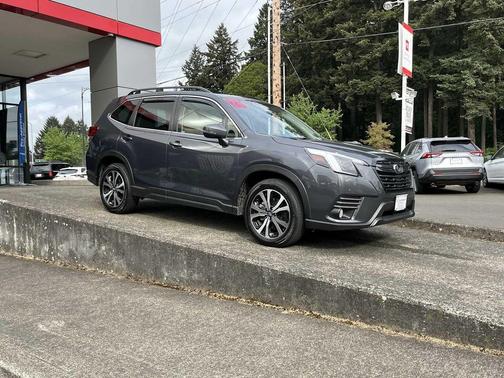 Magnetite Gray Metallic 2023 Subaru Forester Limited