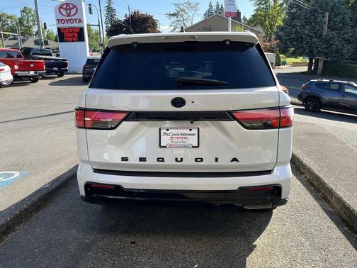 Wind Chill Pearl 2024 Toyota Sequoia Platinum