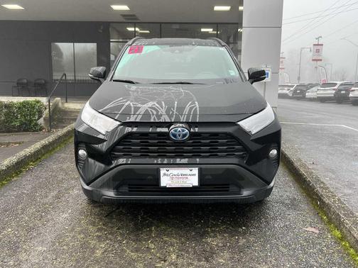 2021 Toyota RAV4 Hybrid XLE