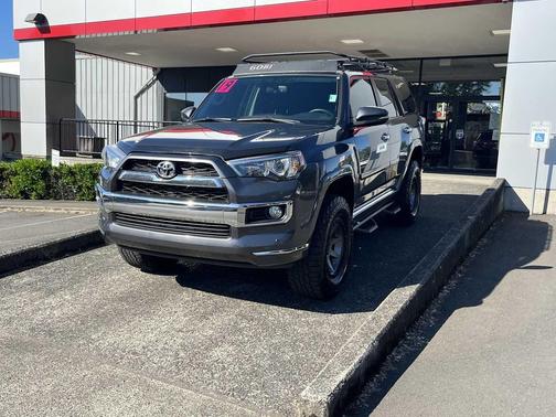 Magnetic Gray Metallic 2019 Toyota 4Runner Limited