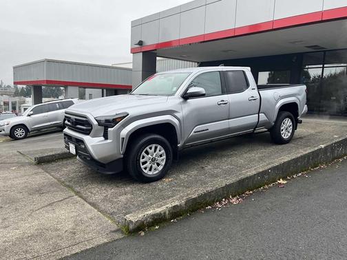 2024 Toyota Tacoma SR5