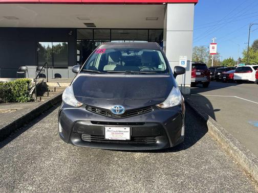 Magnetic Gray Metallic 2016 Toyota Prius v Four