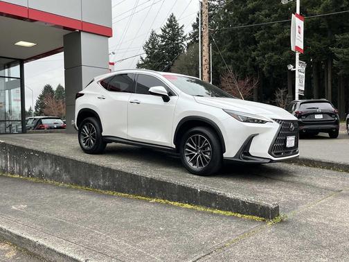 2024 Lexus NX 350h Premium
