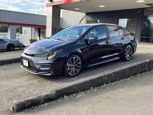 Black Sand Pearl 2020 Toyota Corolla SE