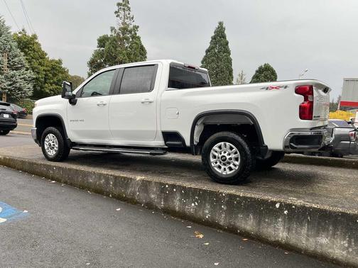 2024 Chevrolet Silverado 2500 LT