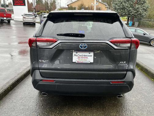 2023 Toyota RAV4 Hybrid XLE Premium