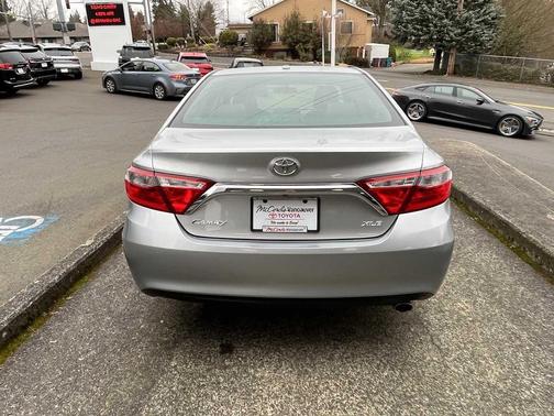 2015 Toyota Camry XLE
