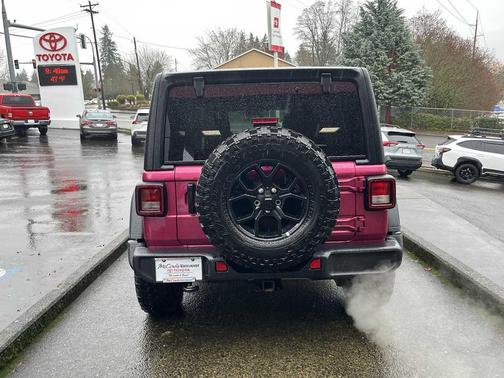 2024 Jeep Wrangler Willys