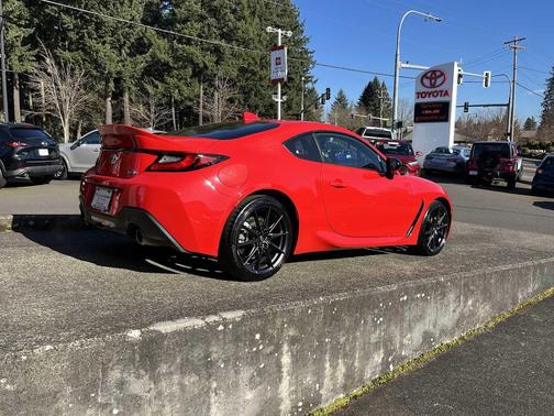 2023 Toyota GR86 Premium
