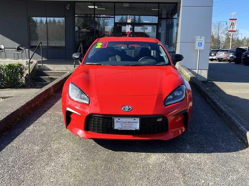 2023 Toyota GR86 Premium