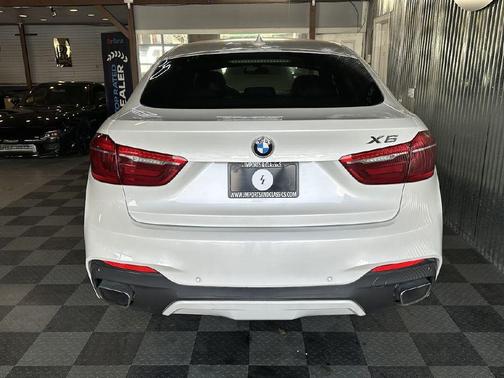 2015 BMW X6 xDrive35i
