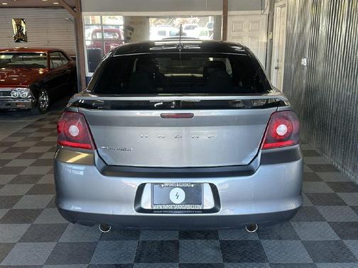 2013 Dodge Avenger SE