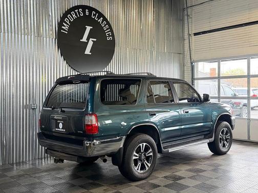 1998 Toyota 4Runner SR5