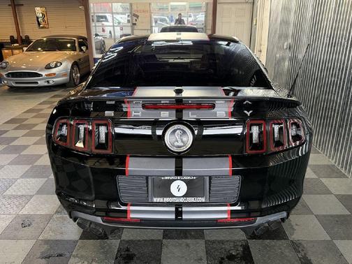 2013 Ford Shelby GT500 Base