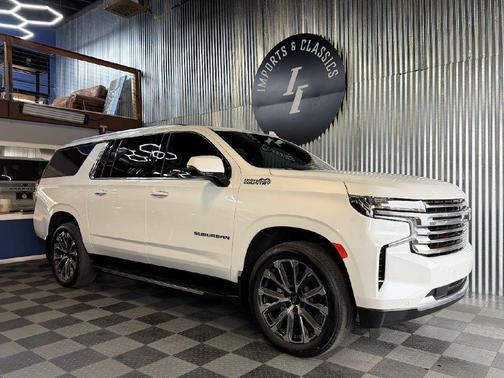 2023 Chevrolet Suburban High Country