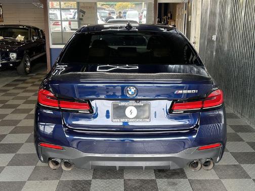 2021 BMW M550 i xDrive