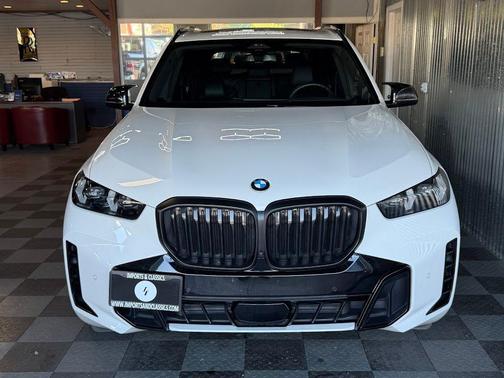 Alpine White 2024 BMW X5 xDrive40i