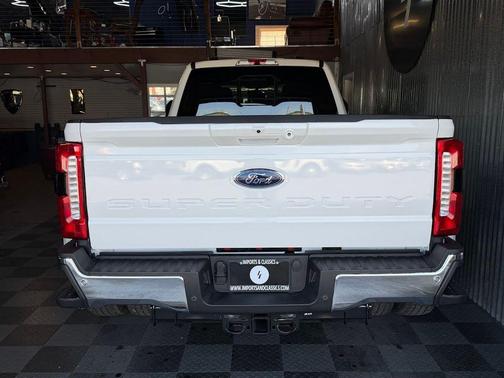 White 2026 Ford F-350 Lariat Super Duty