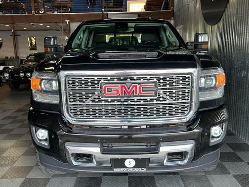 2019 GMC Sierra 3500 Denali