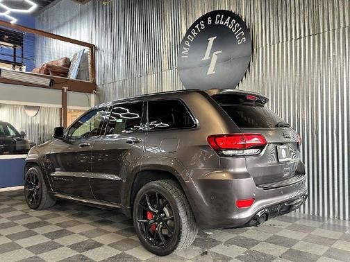 2020 Jeep Grand Cherokee SRT