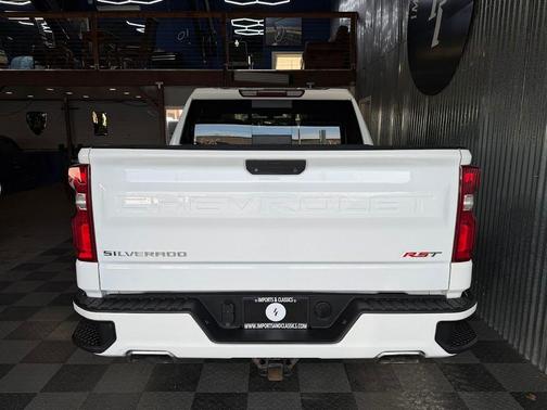 Summit White 2019 Chevrolet Silverado 1500 RST