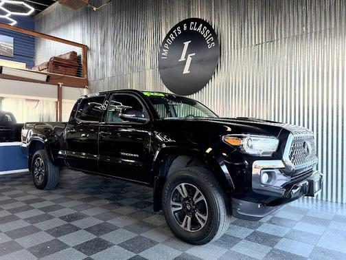 Black 2019 Toyota Tacoma TRD Sport