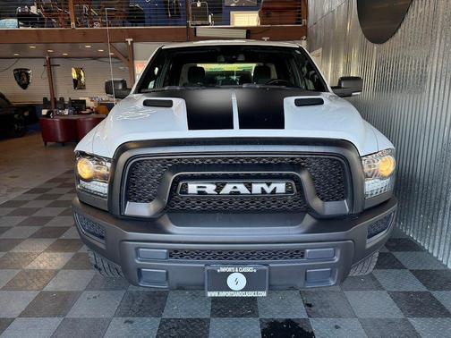 Bright White Clearcoat 2021 RAM 1500 Classic SLT
