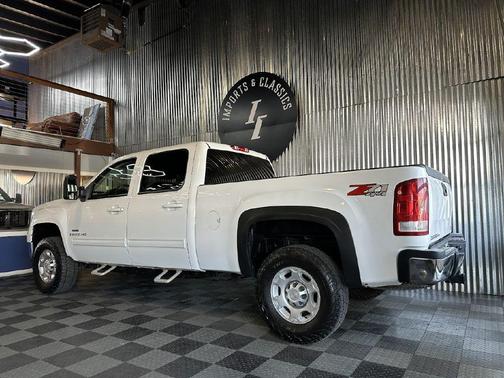 2009 GMC Sierra 2500 SLT