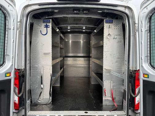 2019 Ford Transit-250 148 WB Medium Roof Cargo
