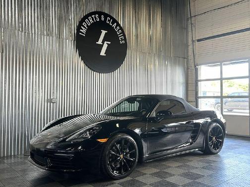 2021 Porsche 718 Boxster Base
