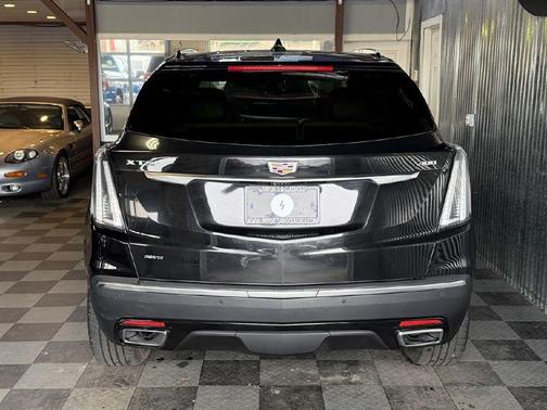 2021 Cadillac XT5 Sport