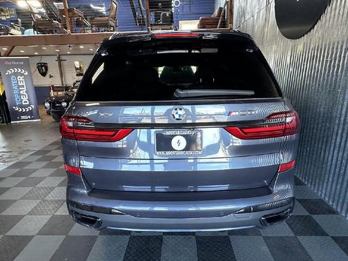 2020 BMW X7 M50i