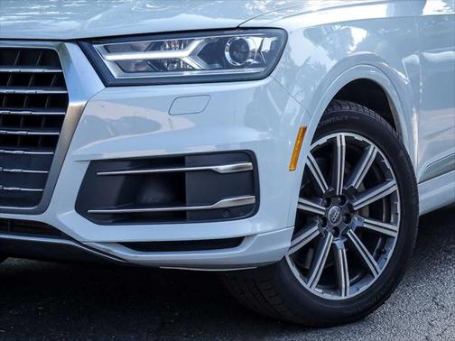 2017 Audi Q7 3.0T Premium