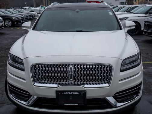 2020 Lincoln Nautilus Reserve