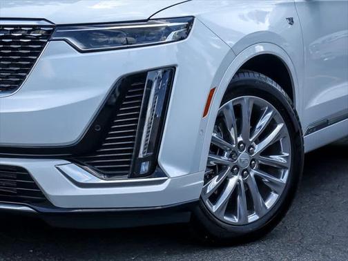 2024 Cadillac XT6 Premium Luxury AWD