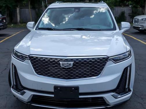 2024 Cadillac XT6 Premium Luxury AWD
