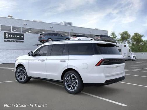 2025 Lincoln Navigator Reserve