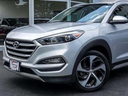 Molten Silver 2017 Hyundai TUCSON Sport