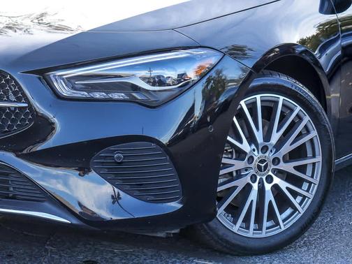 2025 Mercedes-Benz CLA 250 4MATIC