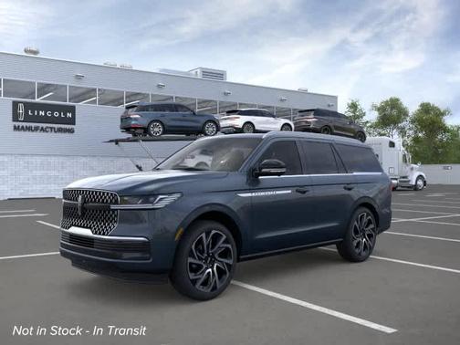 Flight Blue Metallic Clearcoat 2026 Lincoln Navigator Reserve