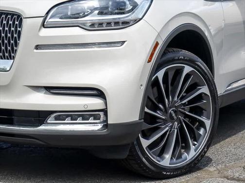 2022 Lincoln Aviator Reserve AWD