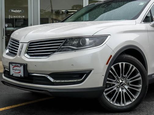 White Platinum Metallic Tri-Coat 2018 Lincoln MKX Reserve