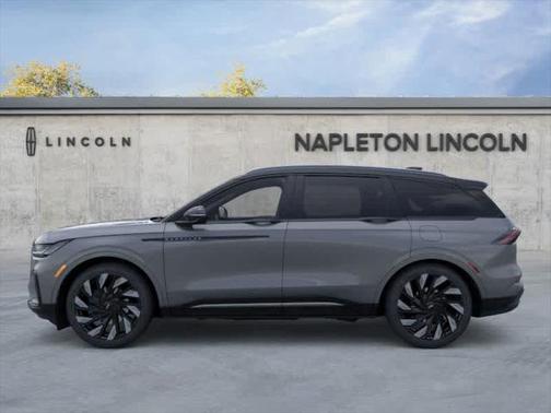 2025 Lincoln Nautilus Reserve
