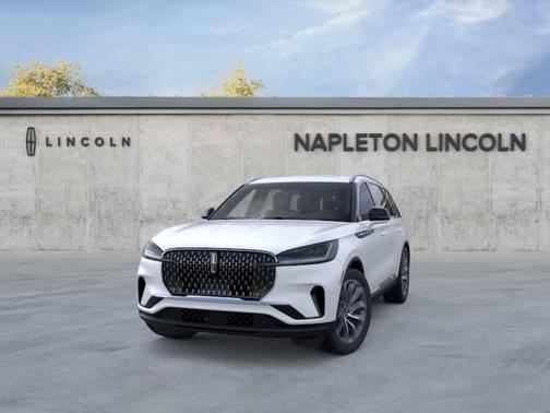 Pristine White Metallic Tri-Coat 2026 Lincoln Aviator Premiere