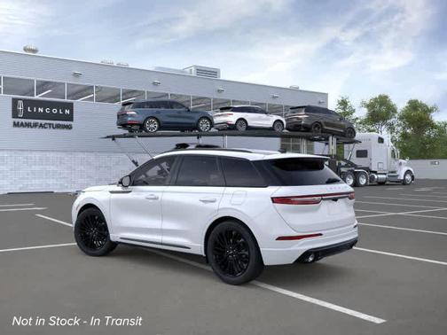 2026 Lincoln Corsair Premiere