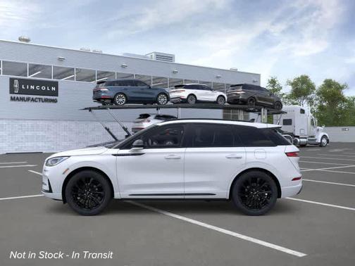 2026 Lincoln Corsair Premiere
