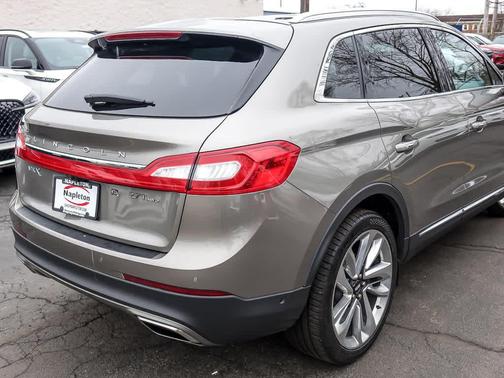 Magnetic Gray Metallic 2018 Lincoln MKX Reserve