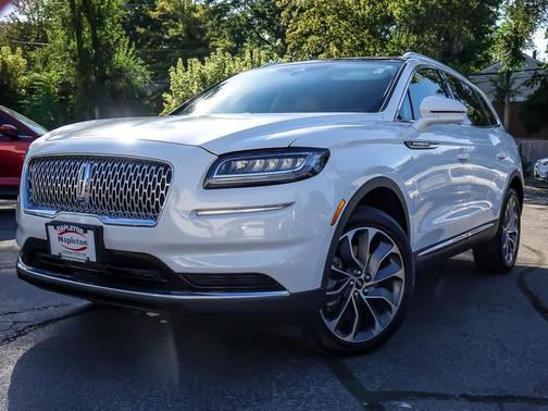 2021 Lincoln Nautilus Reserve
