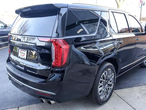 2023 GMC Yukon Denali Ultimate