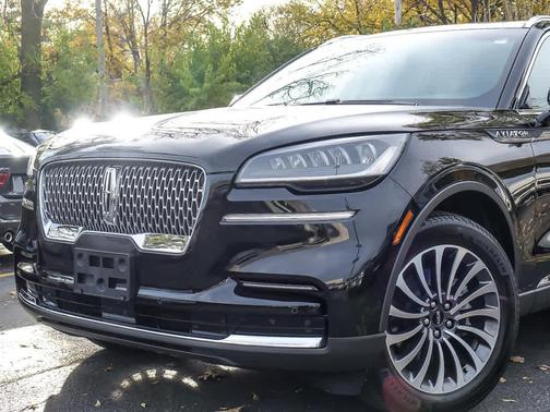 2023 Lincoln Aviator Standard AWD